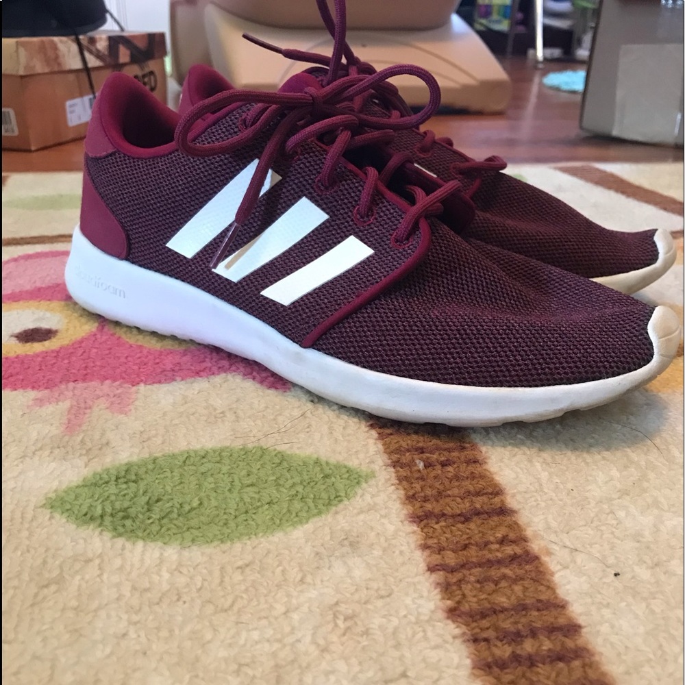 Adidas tennis shoes